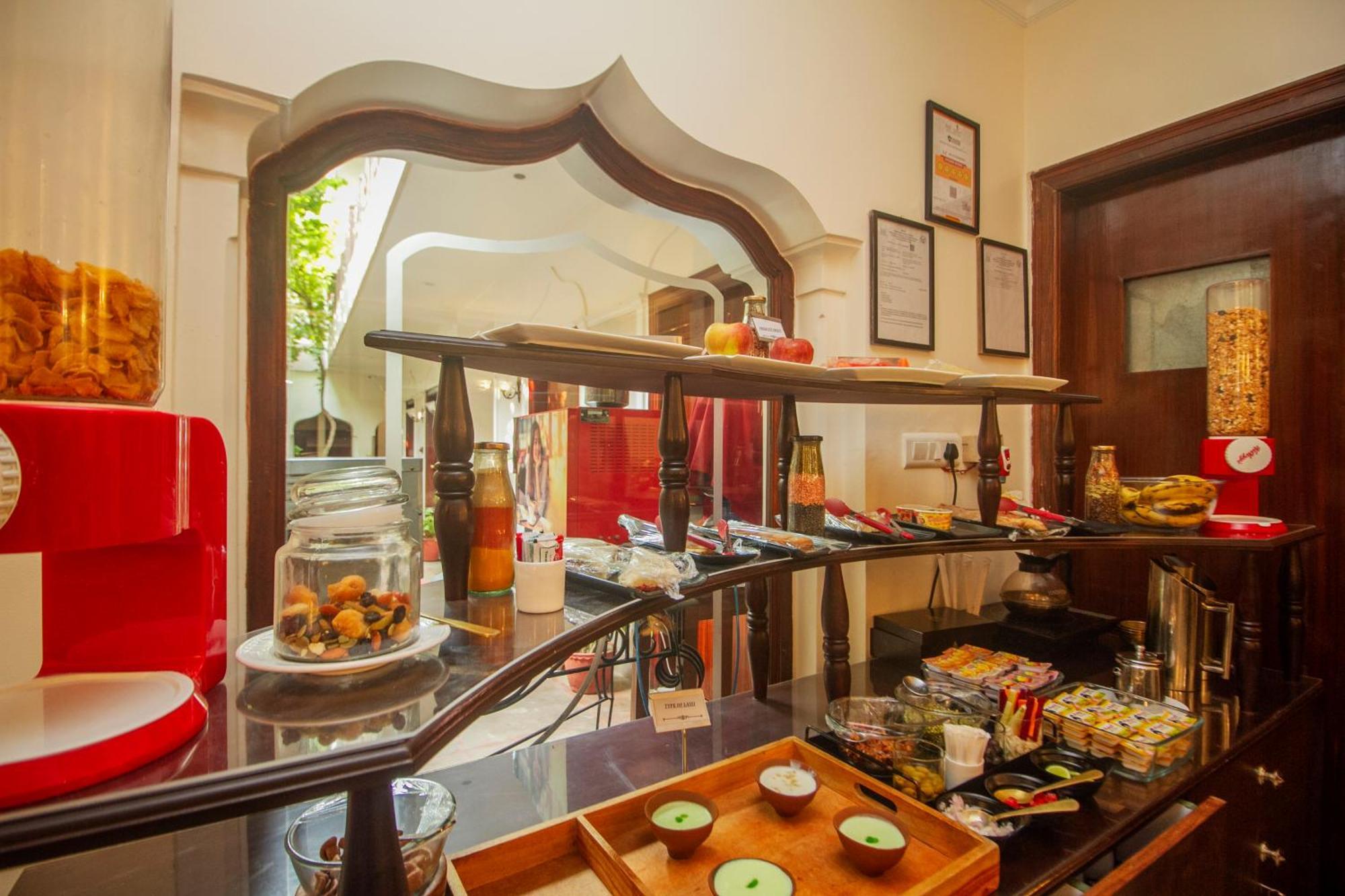 Amritara Suryauday Haveli Ξενοδοχείο Βαρανάσι Εξωτερικό φωτογραφία